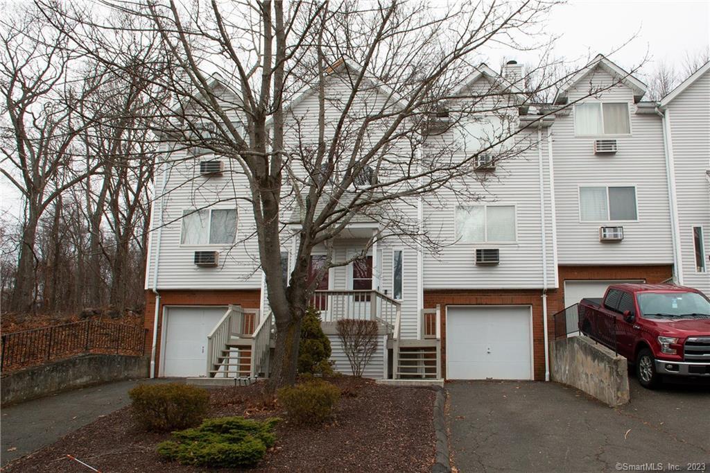 Property Photo: 925 Oronoke Road 23B CT 06708
