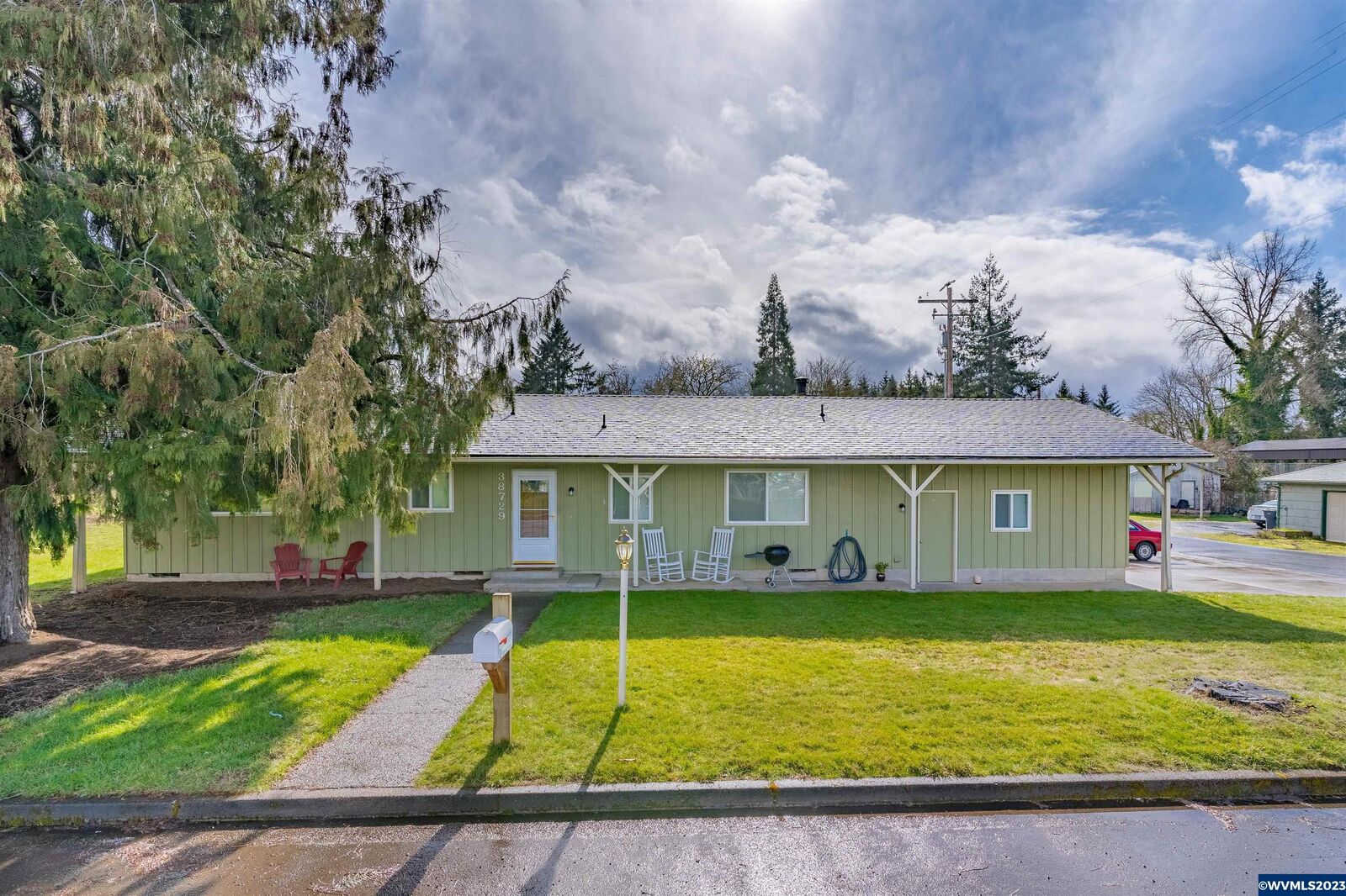 Property Photo:  38729 NW Cherry St  OR 97374 