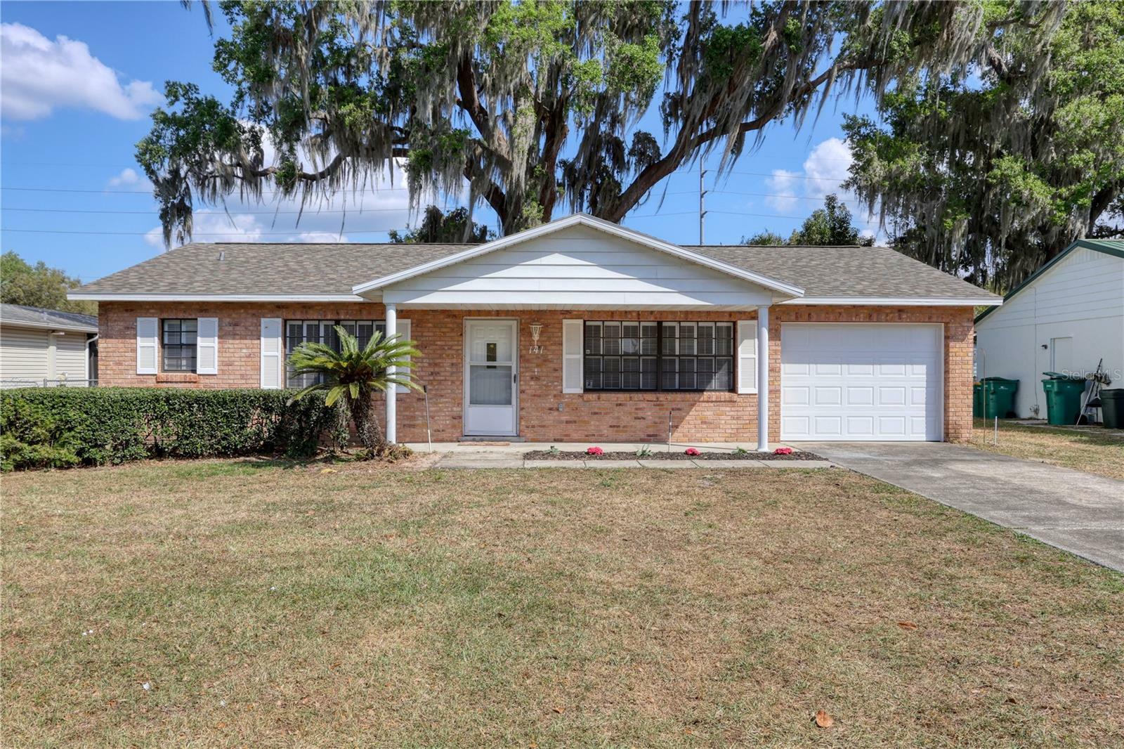 Property Photo:  141 Douglas Drive  FL 32726 