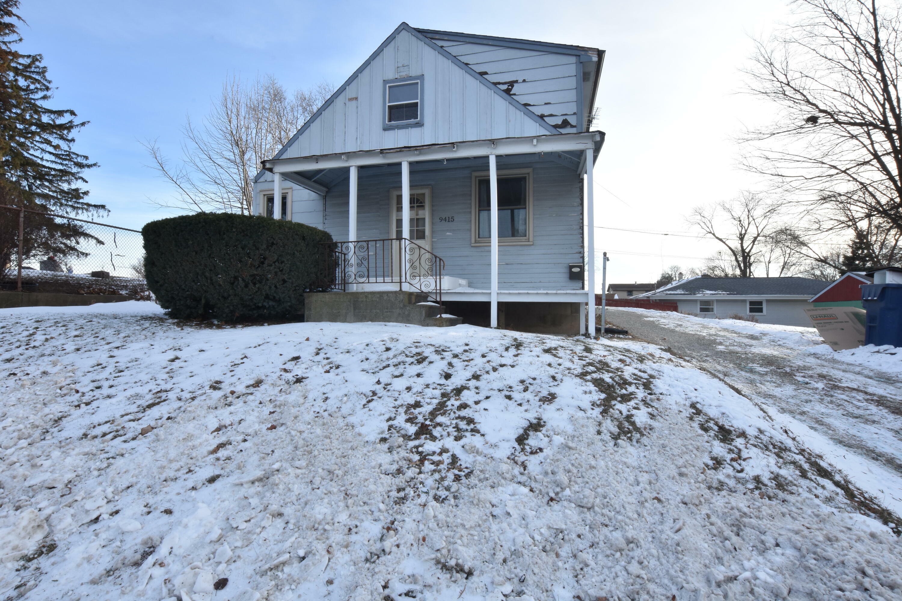Property Photo: 9415 W Oklahoma Ave WI 53227