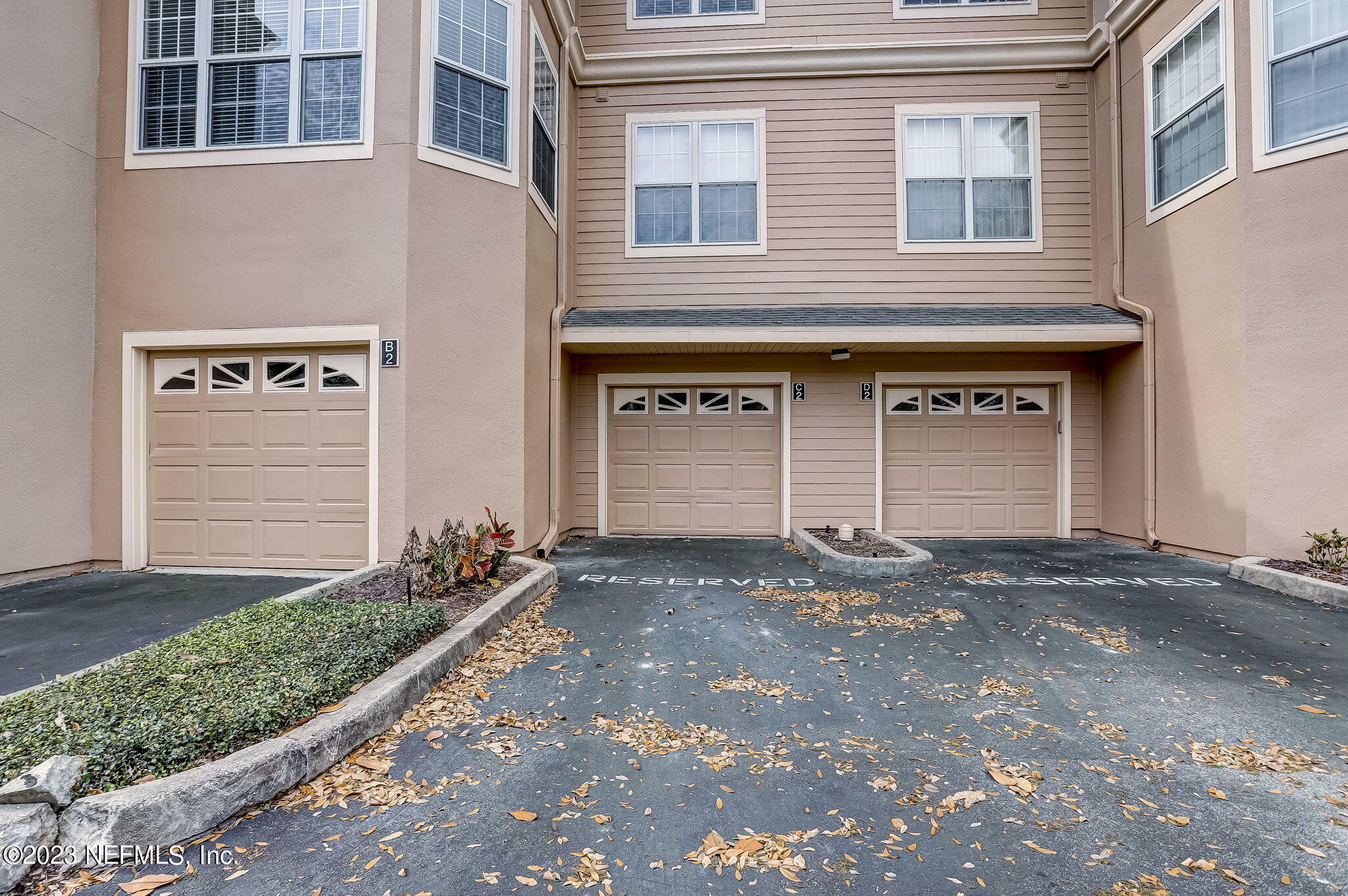 Property Photo:  13810 Sutton Park Drive N 218  FL 32224 