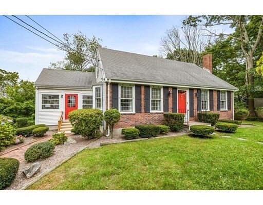 Property Photo:  2 Old Colony Way  MA 02066 