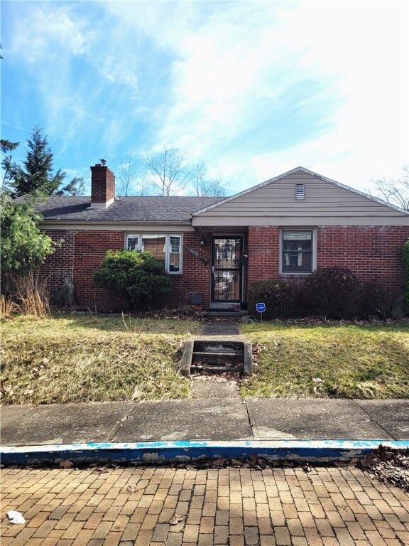 Property Photo:  3264 Langfitt  PA 15212 