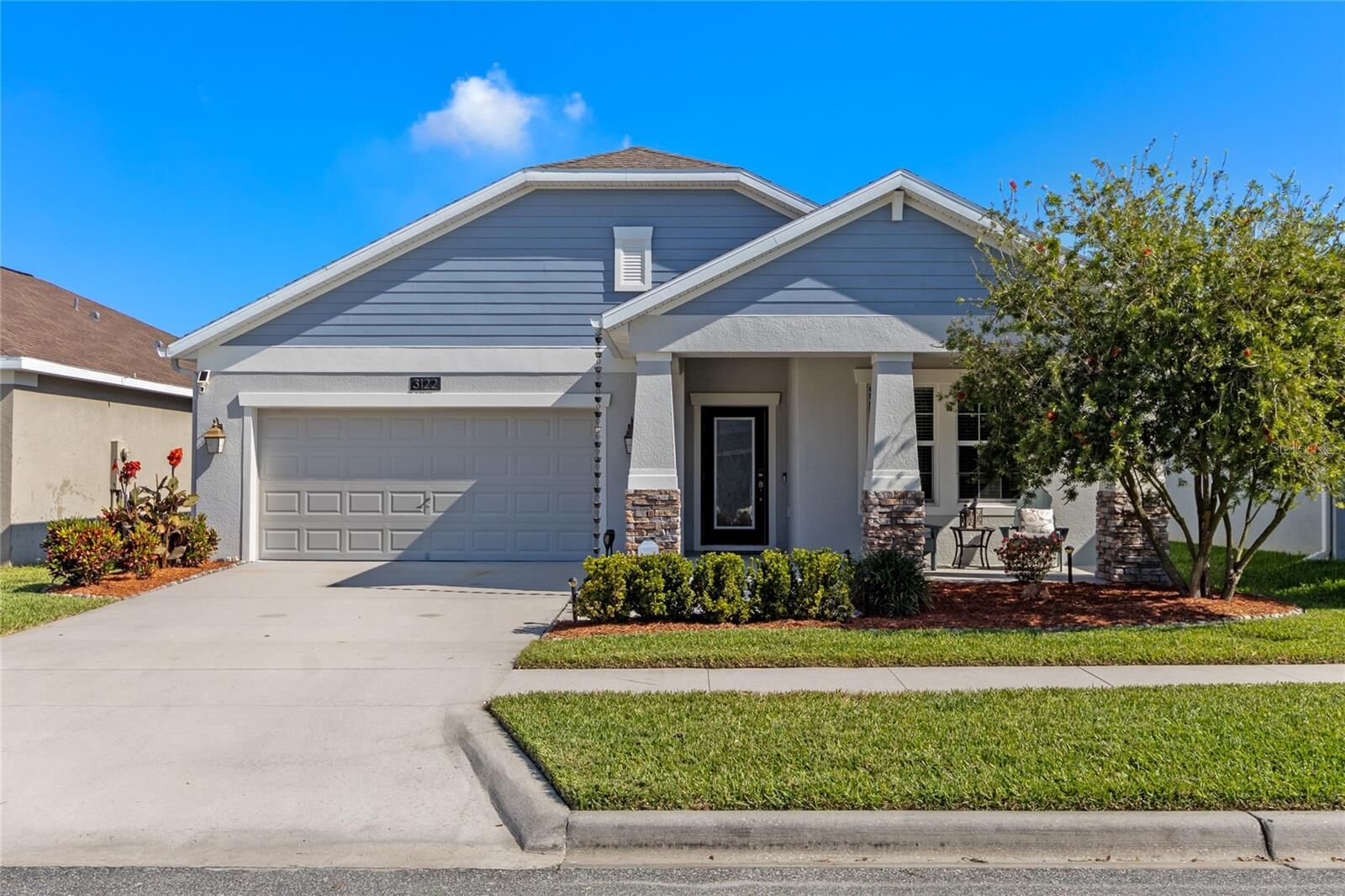 Property Photo:  3122 Dark Sky Dr  FL 34773 