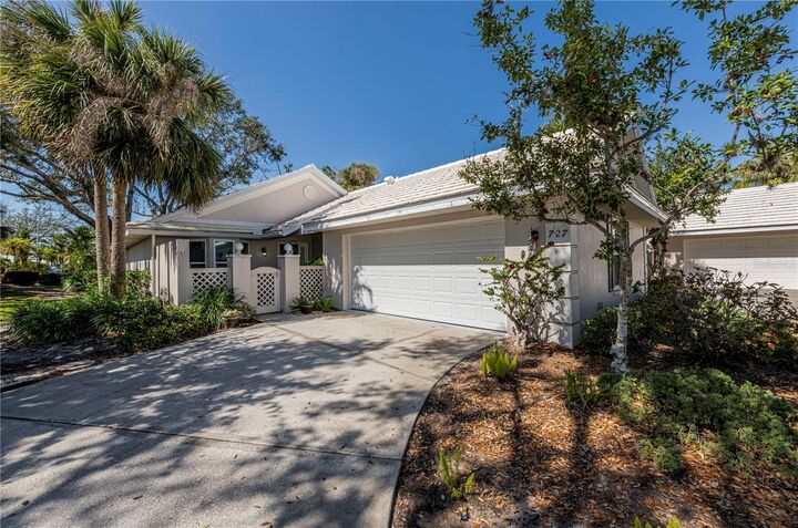 Property Photo:  727 Brightside Crescent Drive 34  FL 34293 