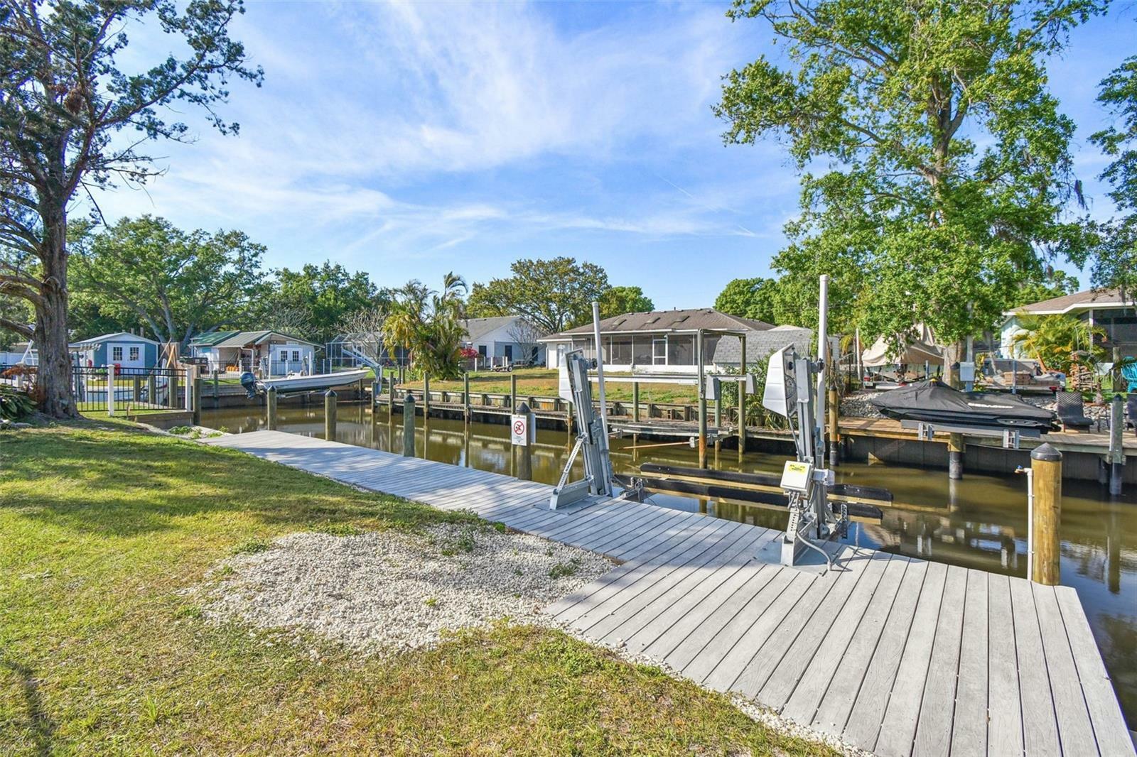 Property Photo:  4518 8th Street Court E  FL 34222 