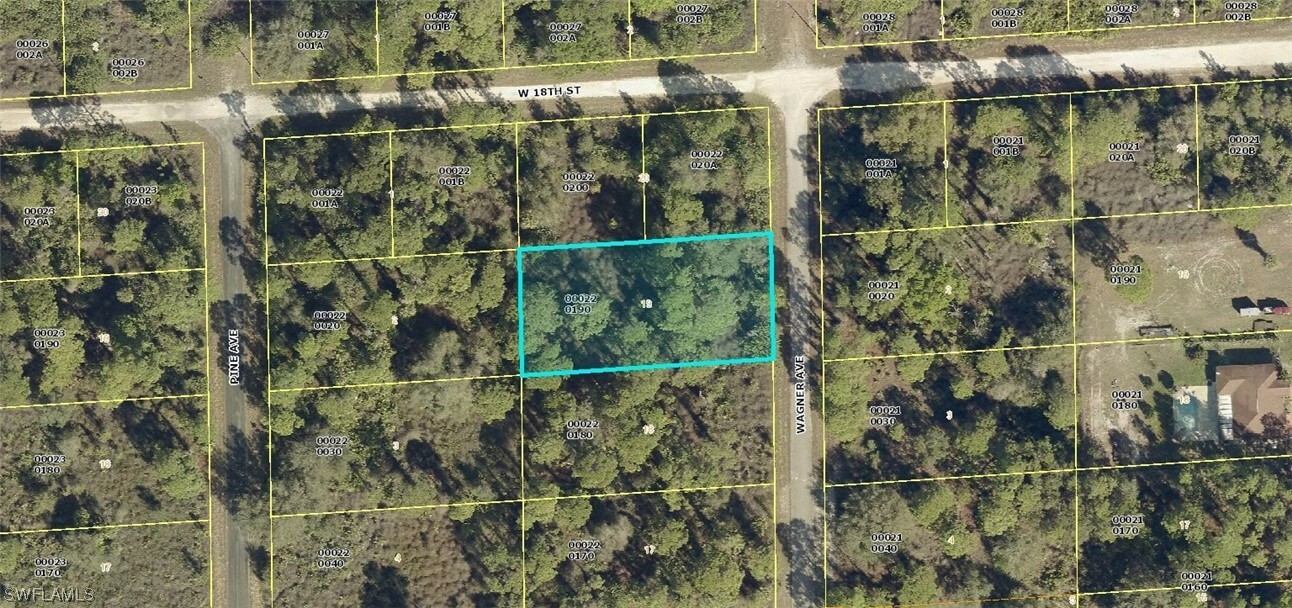 Property Photo:  1717 Wagner Avenue  FL 33972 