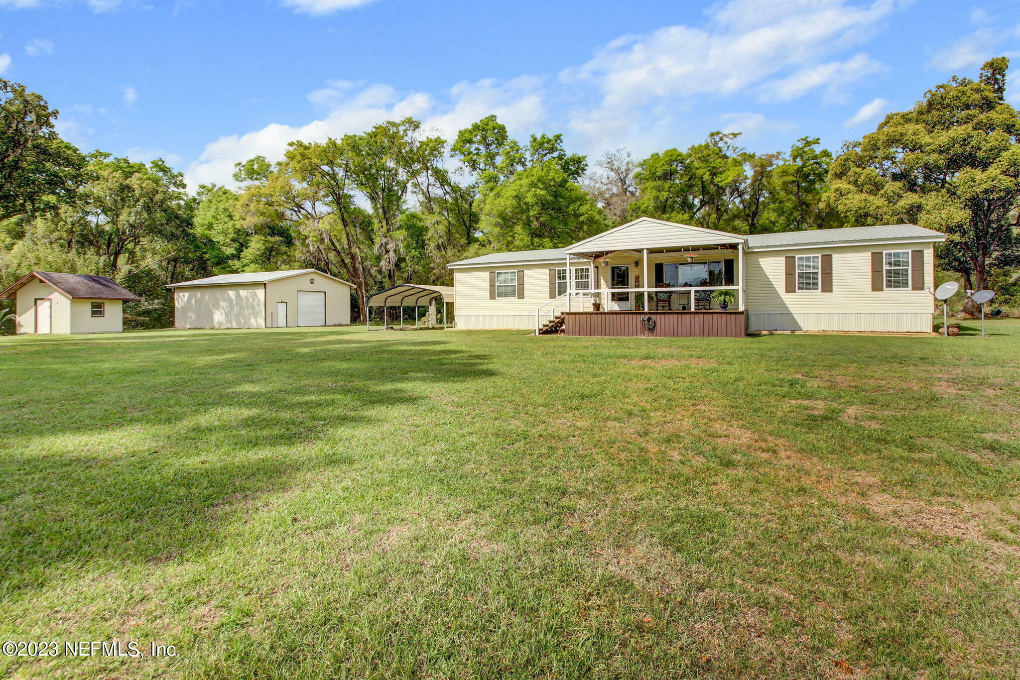 Property Photo:  195 Hickory Lane  FL 32148 