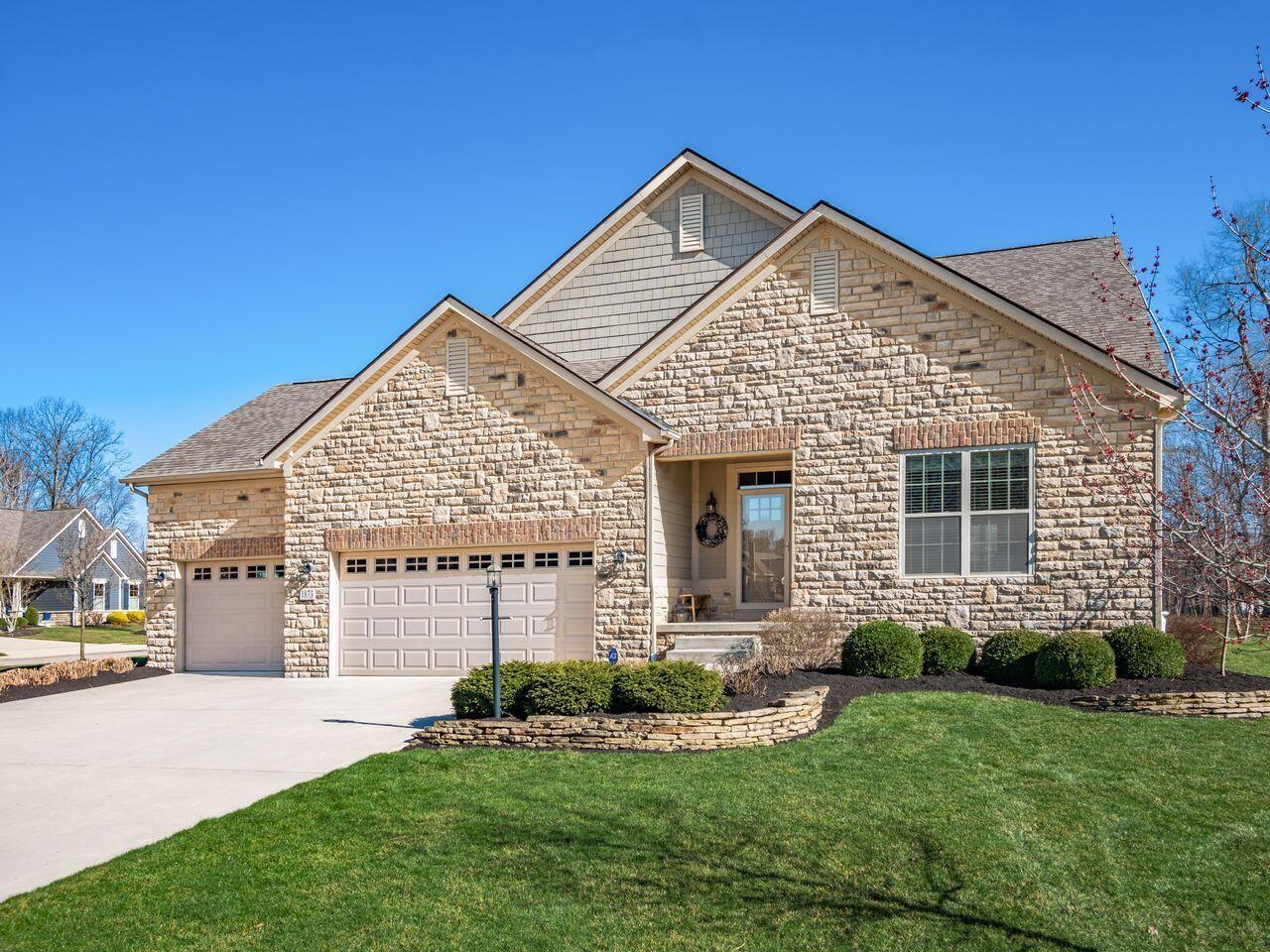 Property Photo: 1873 Ivywood Court OH 43062