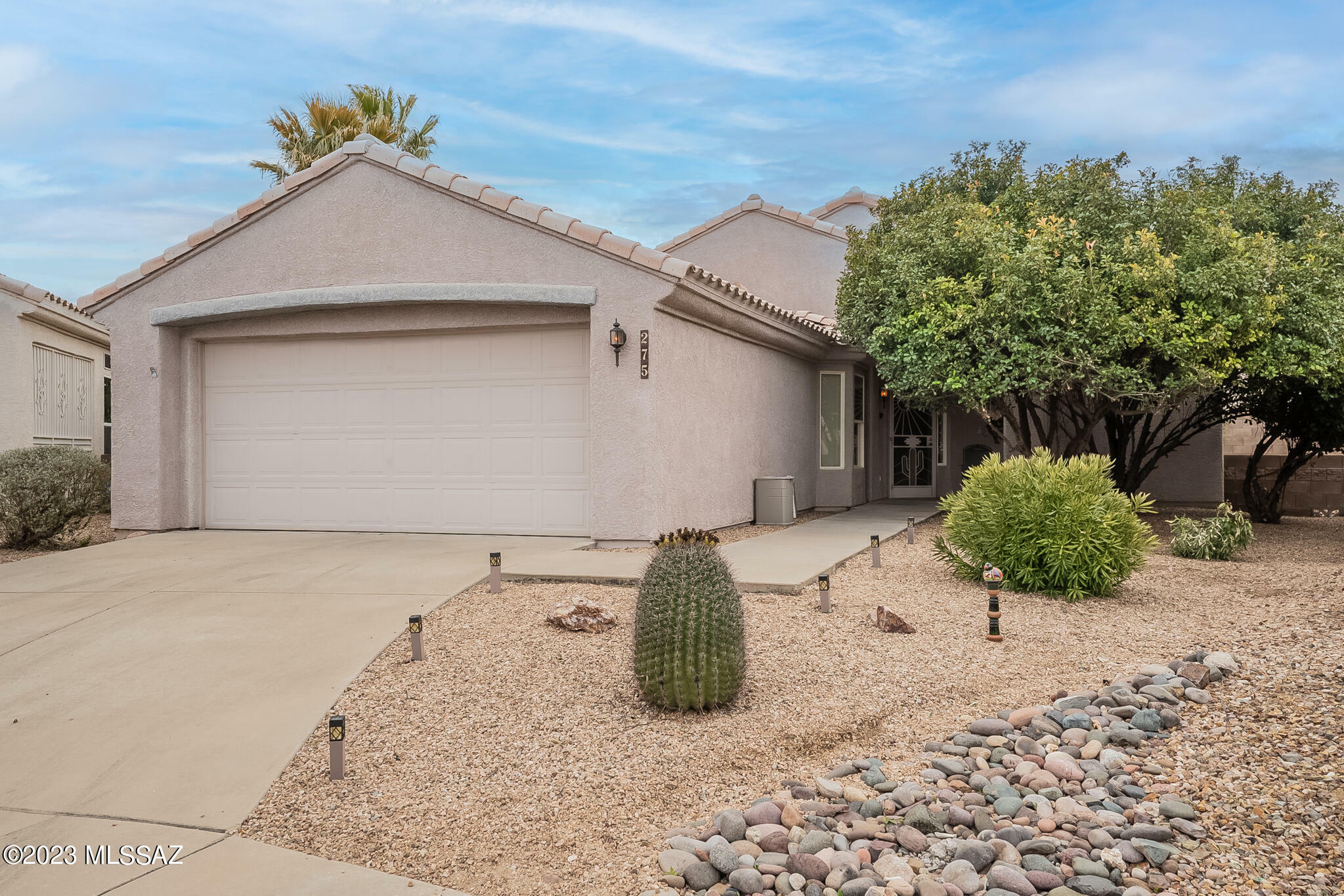 Property Photo:  275 W Continental Vista Place  AZ 85614 