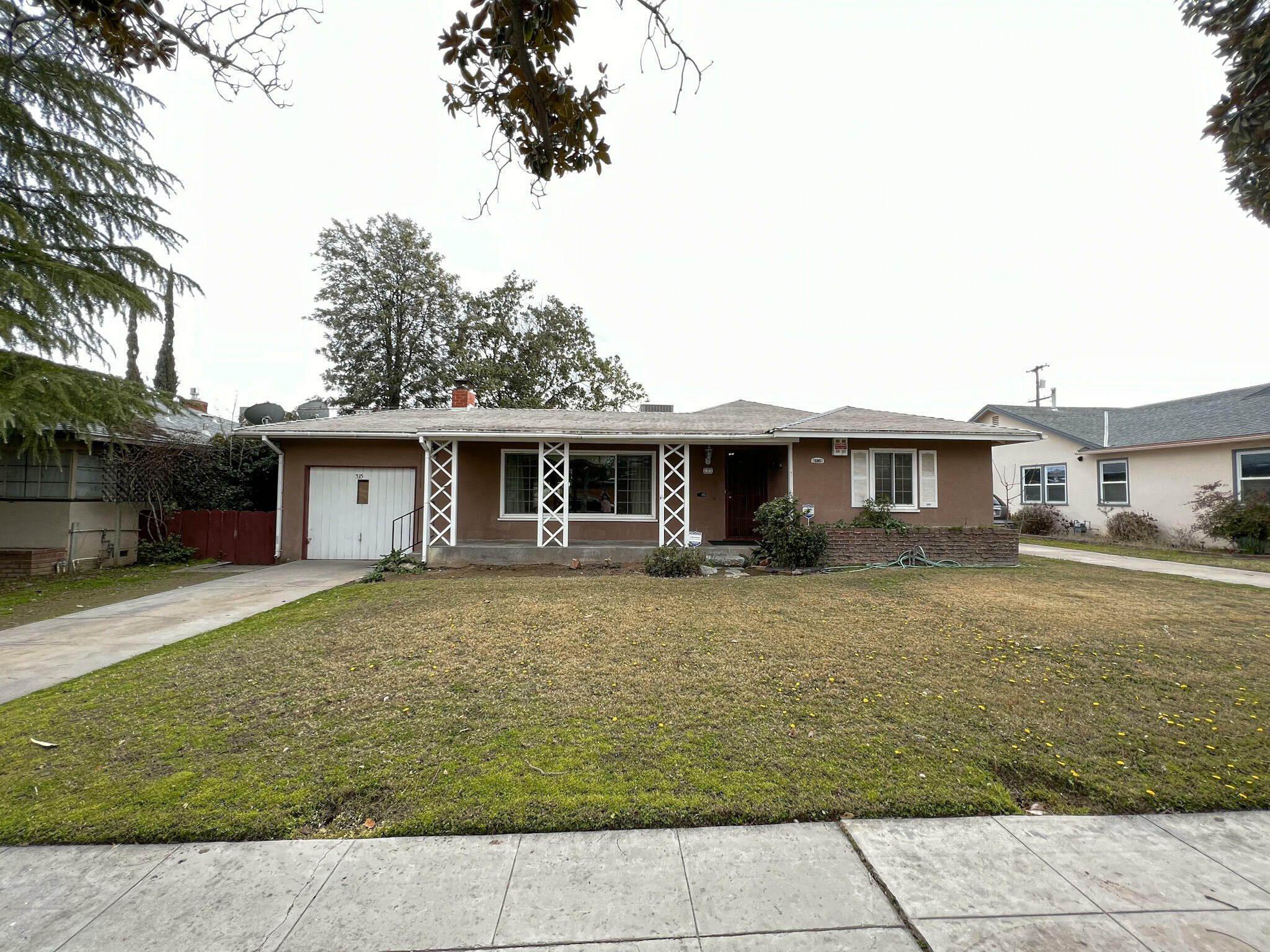 535 W Princeton Avenue  Fresno CA 93705 photo