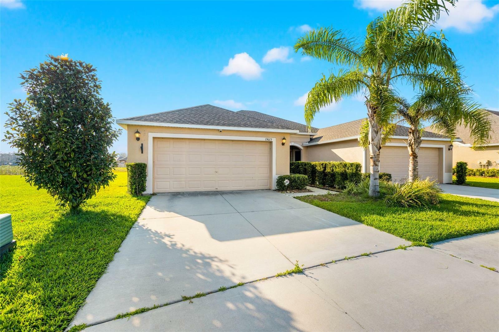 Property Photo:  13623 Eastfork Lane  FL 34669 