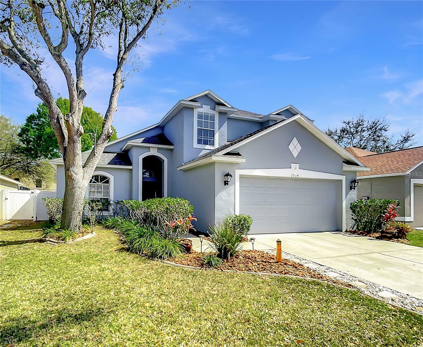 Property Photo:  3914 Bellewater Boulevard  FL 33578 