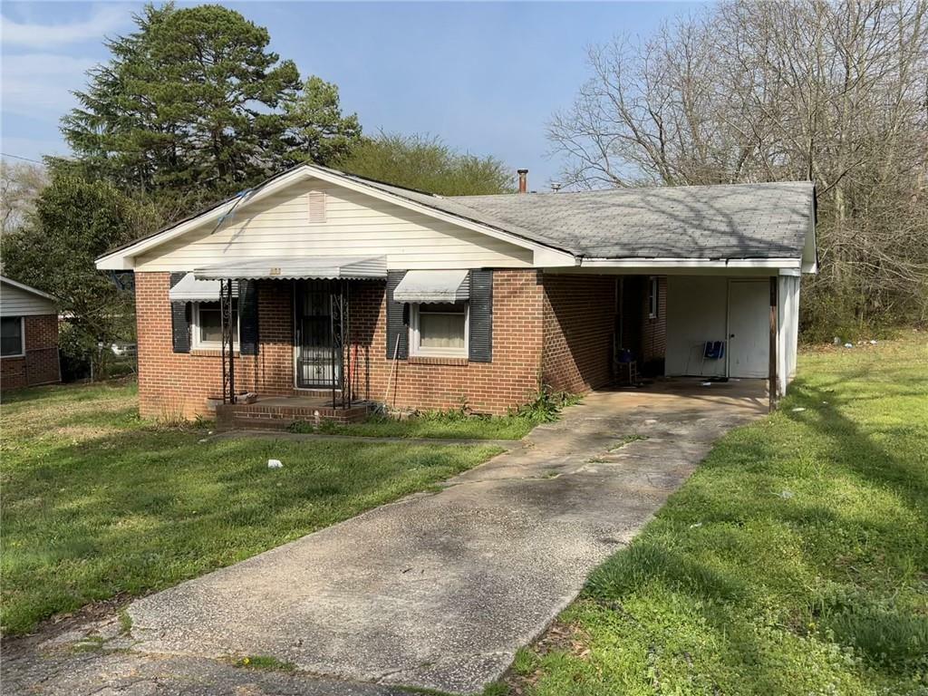 Property Photo: 103 Shands Street SC 29360