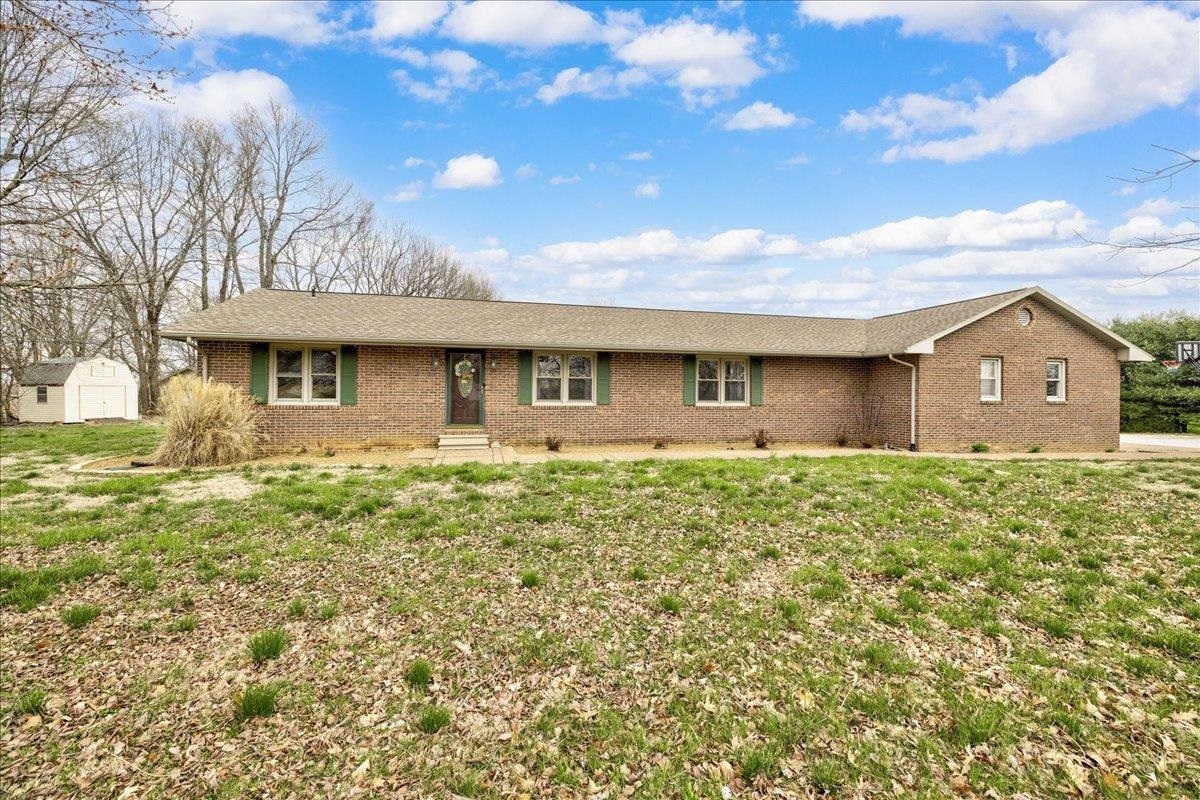 7289 Old Corydon Rd.  Henderson KY 42420 photo