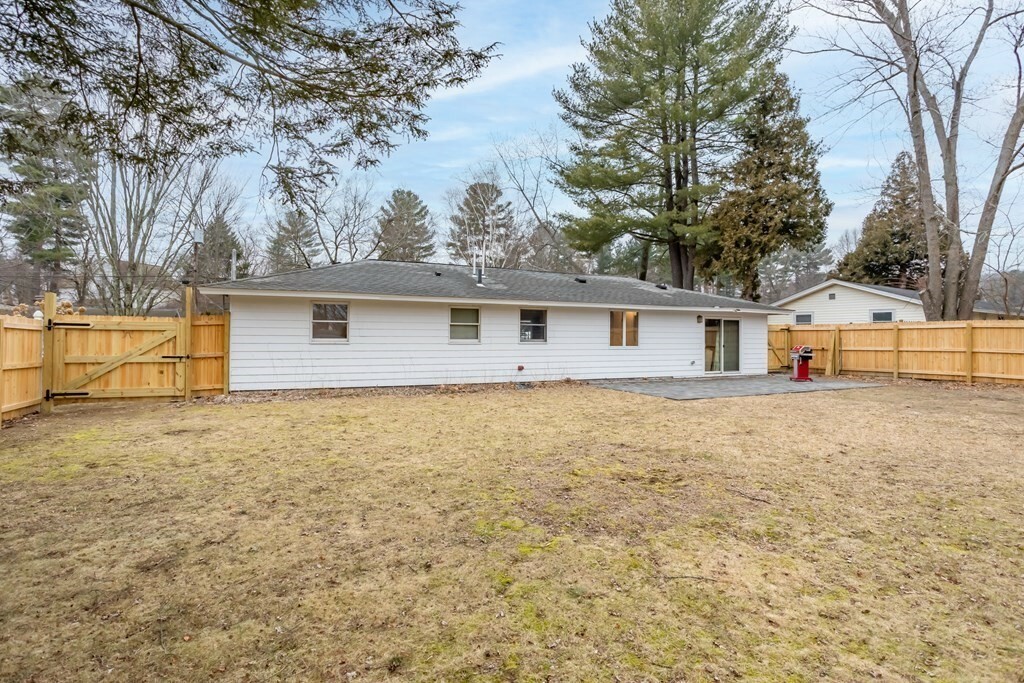 Property Photo:  28 Anderson Road  MA 01701 