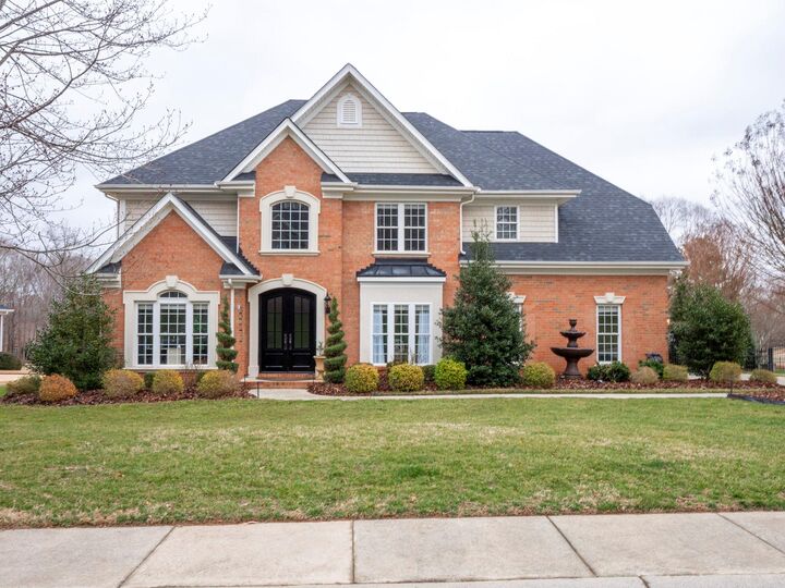 7166 Three Wood Drive  Matthews NC 28104 photo