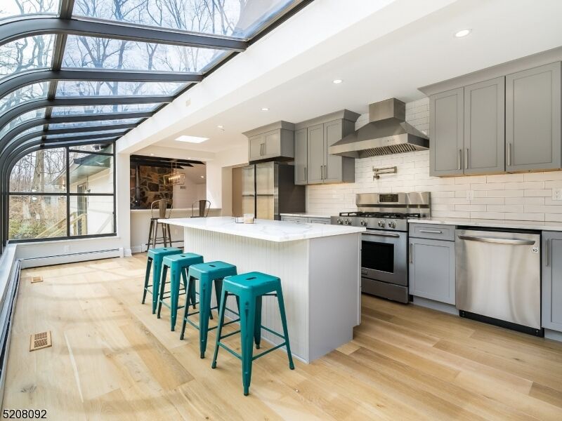 Property Photo: 104 King George Rd NJ 07059
