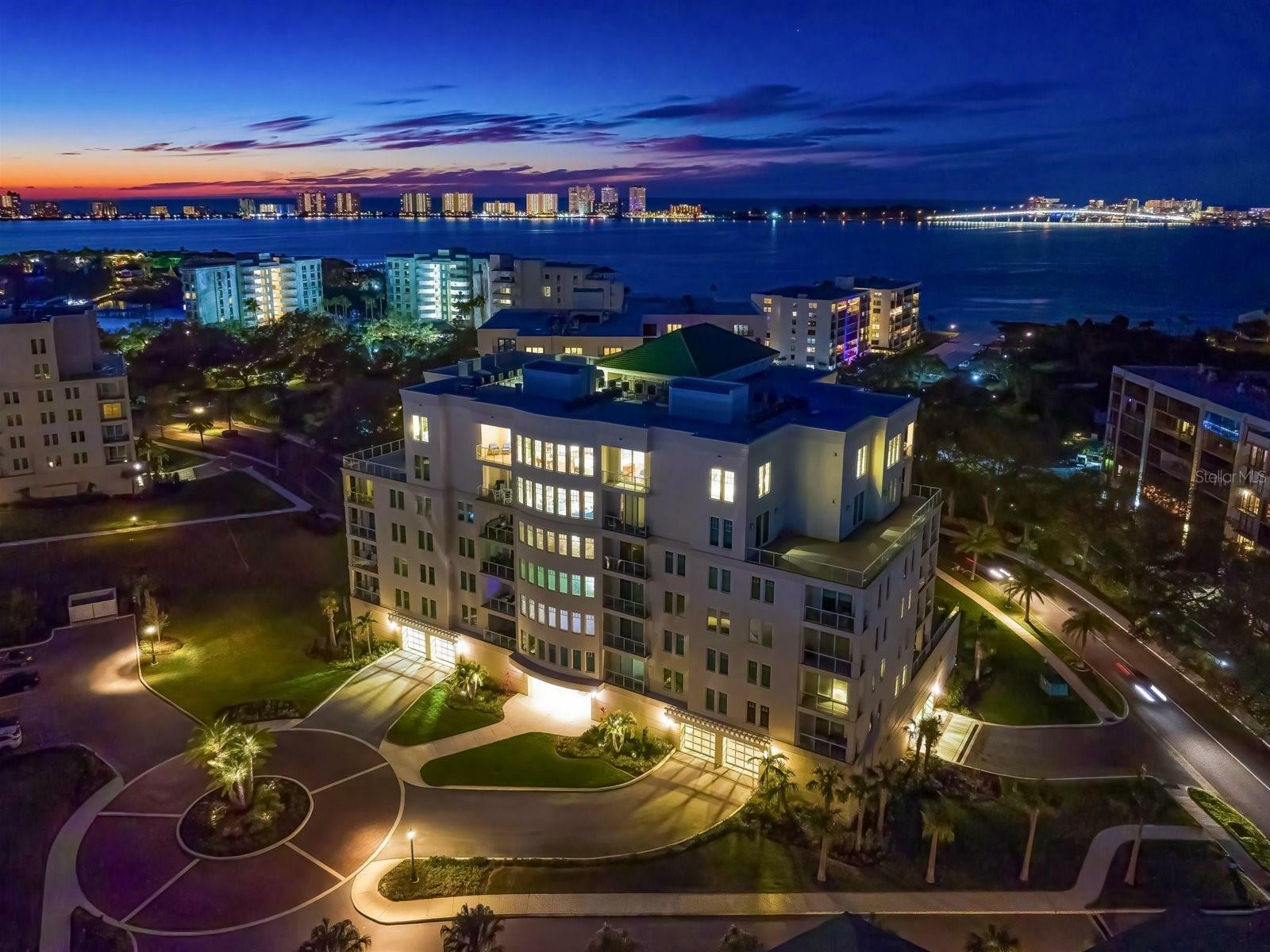 Property Photo: 8 Palm Terrace 701 FL 33756