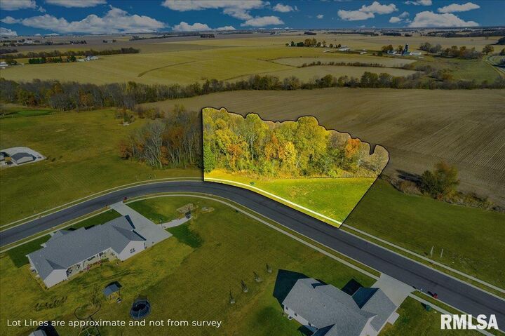 Property Photo: 00 E Hickory Run Street IL 61529