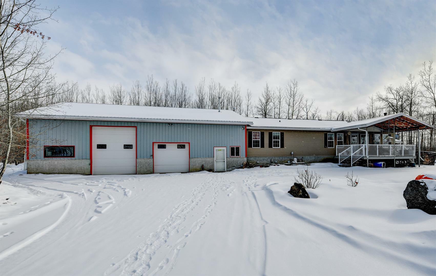 Property Photo: 72080 Rge Rd 12 AB T0H 1B0