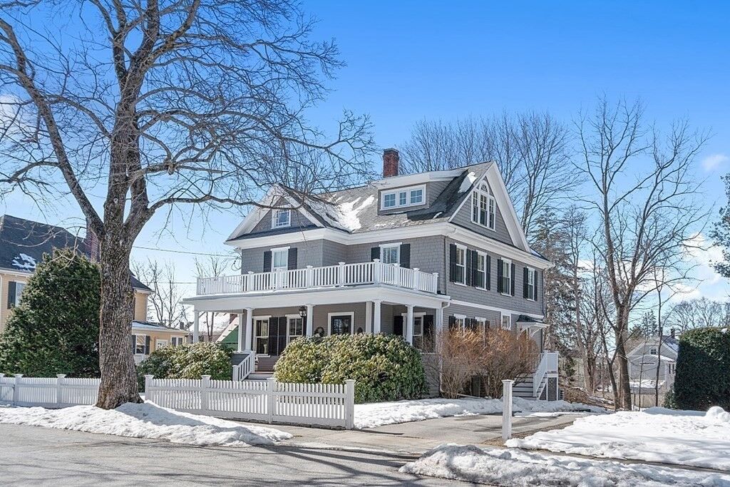 Property Photo:  3 Wolcott Avenue  MA 01810 