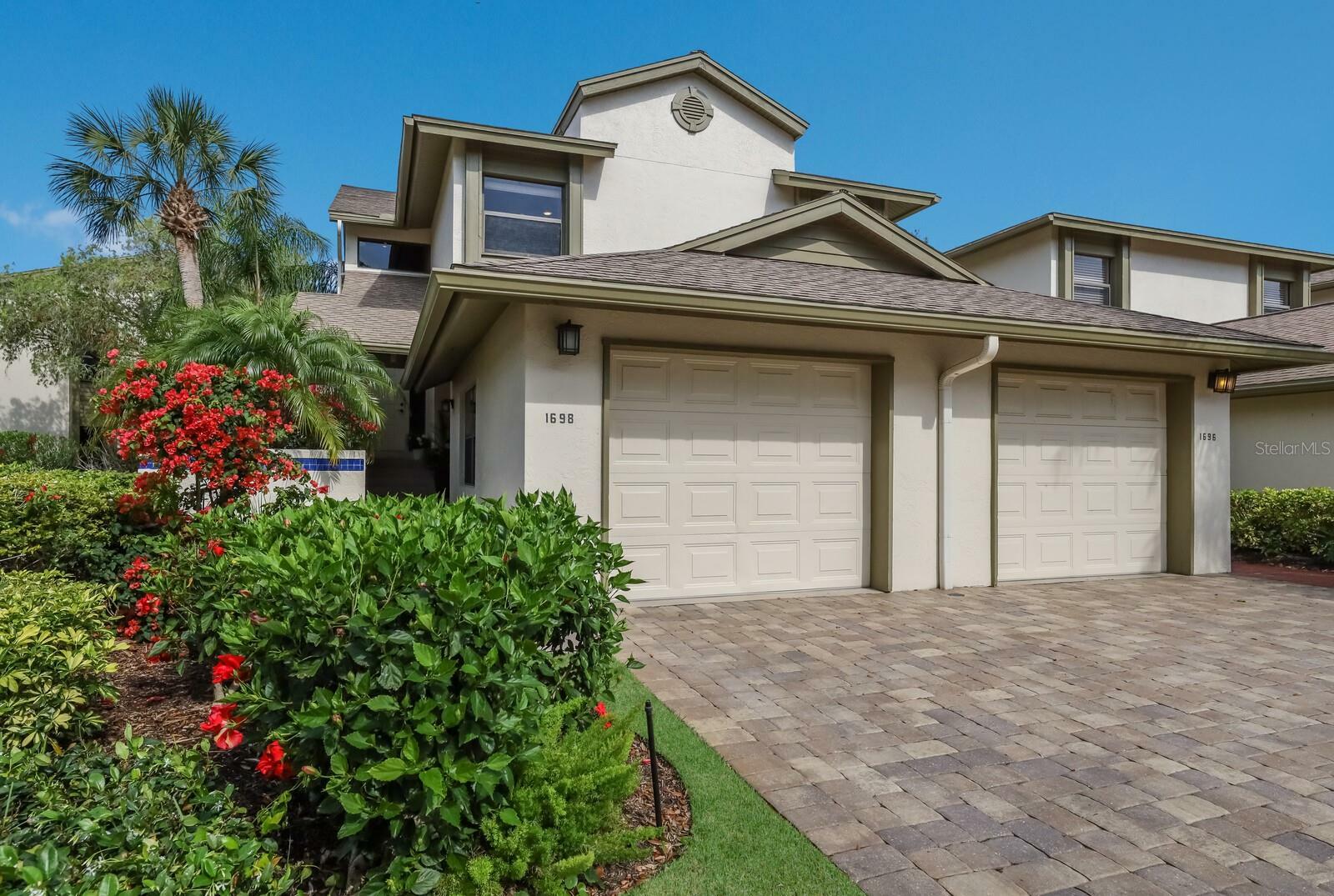 Property Photo:  1698 Starling Drive 201  FL 34231 