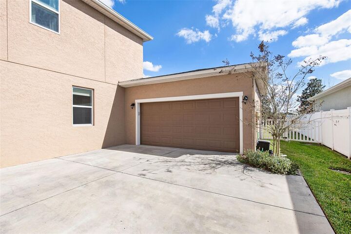 Property Photo: 32630 Coldwater Creek Loop FL 33545