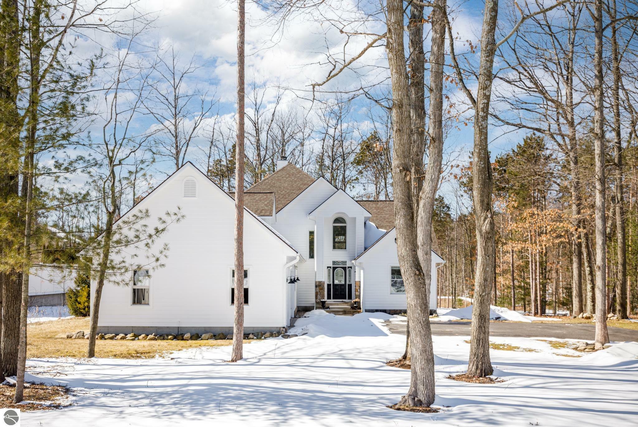 Property Photo: 3271 Summer Leaf Drive MI 49686