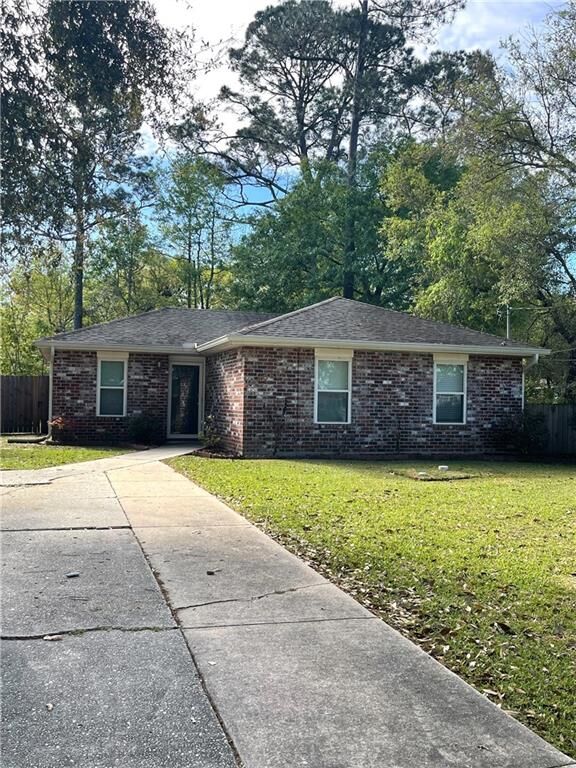 Property Photo: 40682 Chinchas Creek Road LA 70461