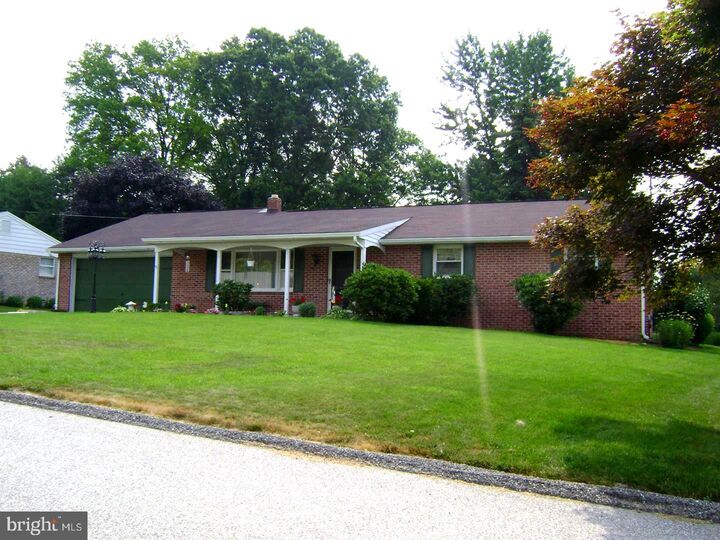 146 Ridgefield Drive  York PA 17403 photo