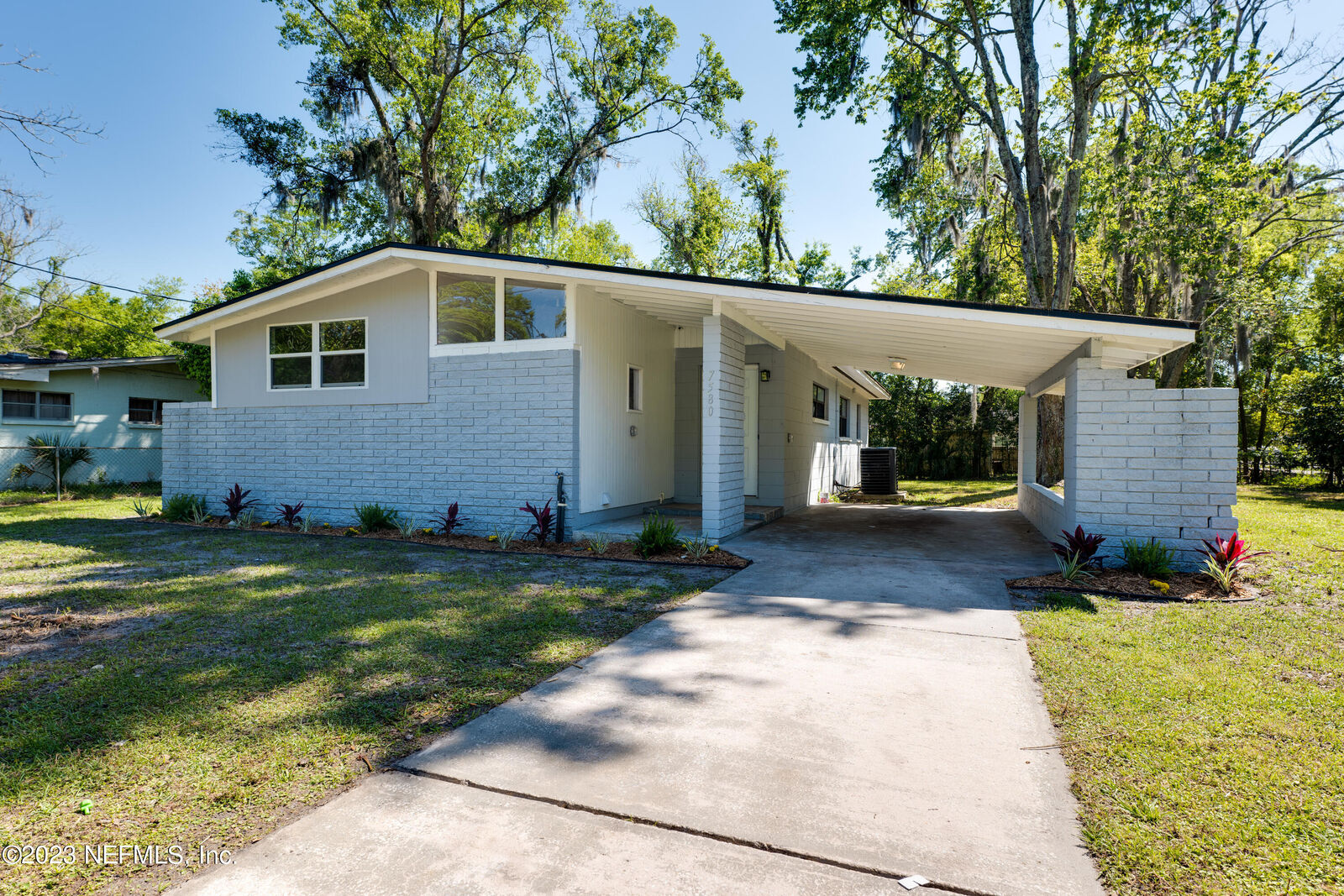 Property Photo:  7580 Strato Road  FL 32210