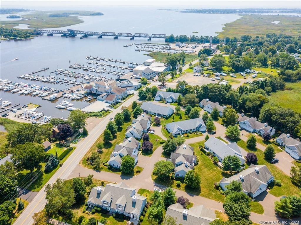 Property Photo:  175 Ferry Road 8  CT 06475 