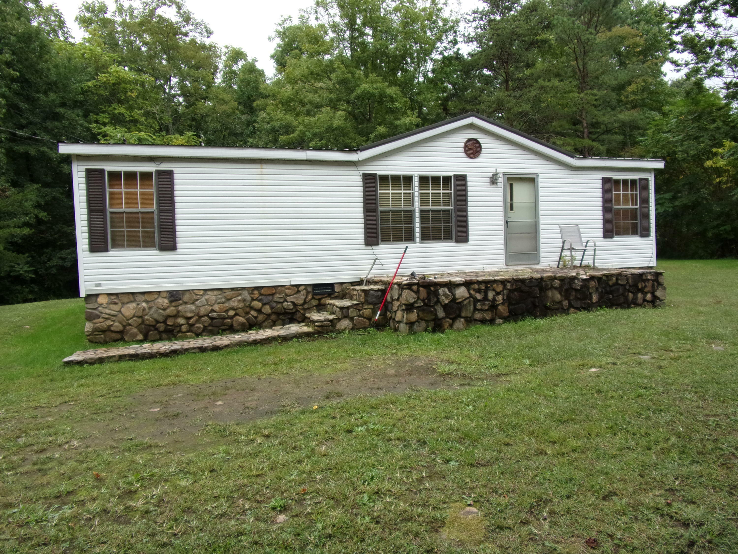 Property Photo:  2025 Horse Creek Park Rd  TN 37641 