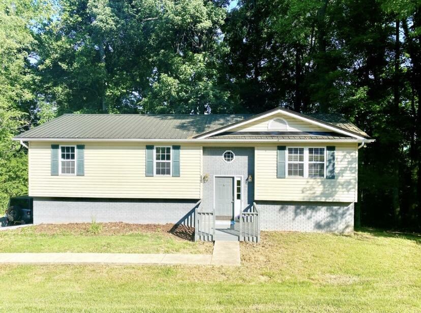 Property Photo:  322 Highland Road  TN 37659 