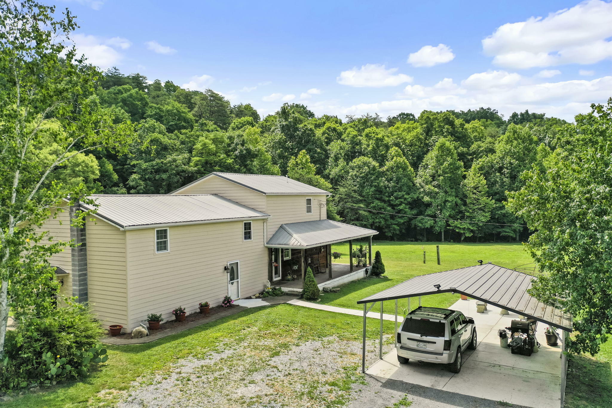 Property Photo:  1560 Fodderstack Mountain Loop  TN 37745 