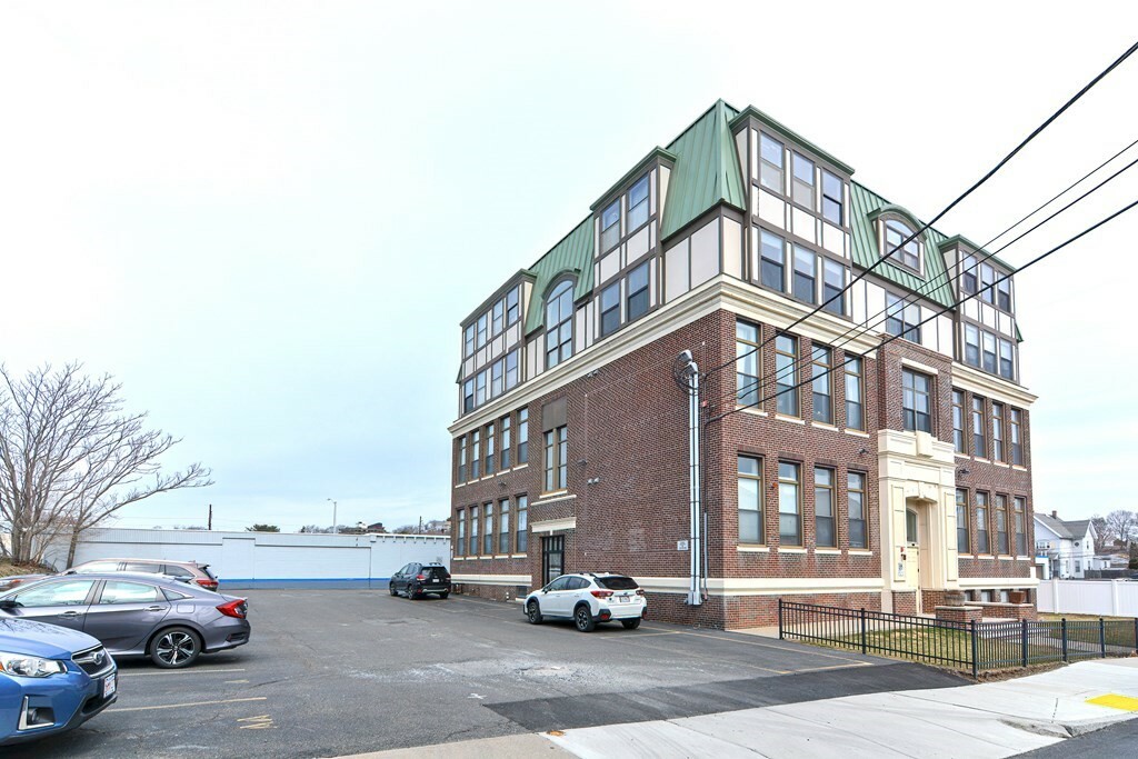 Property Photo: 58 Almont Street 7 MA 02148