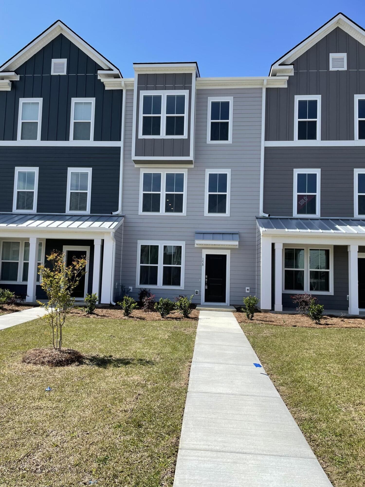 Property Photo:  170 Yorkshire Drive # 8  SC 29461 