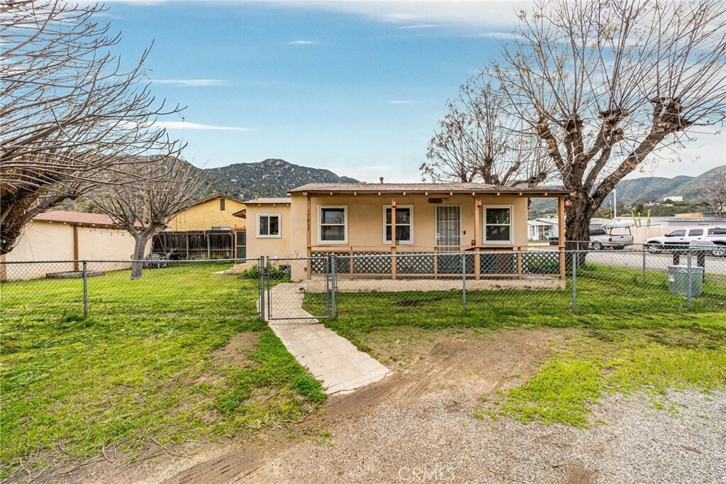 Property Photo:  17837 Brightman Avenue  CA 92530 