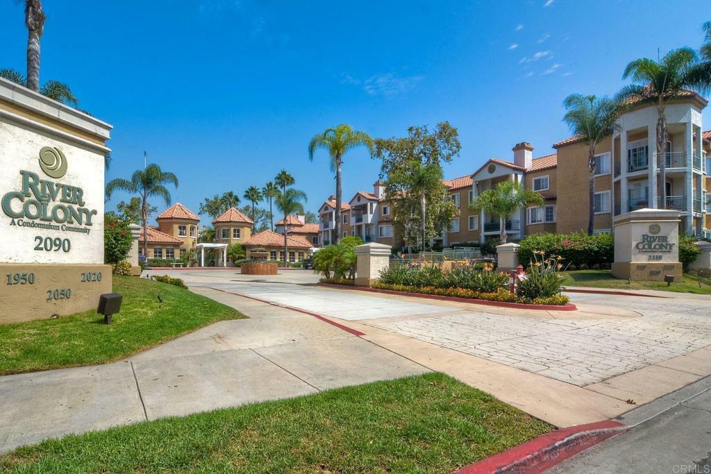 Property Photo: 2020 Camino De La Reina Unit 2207 CA 92108