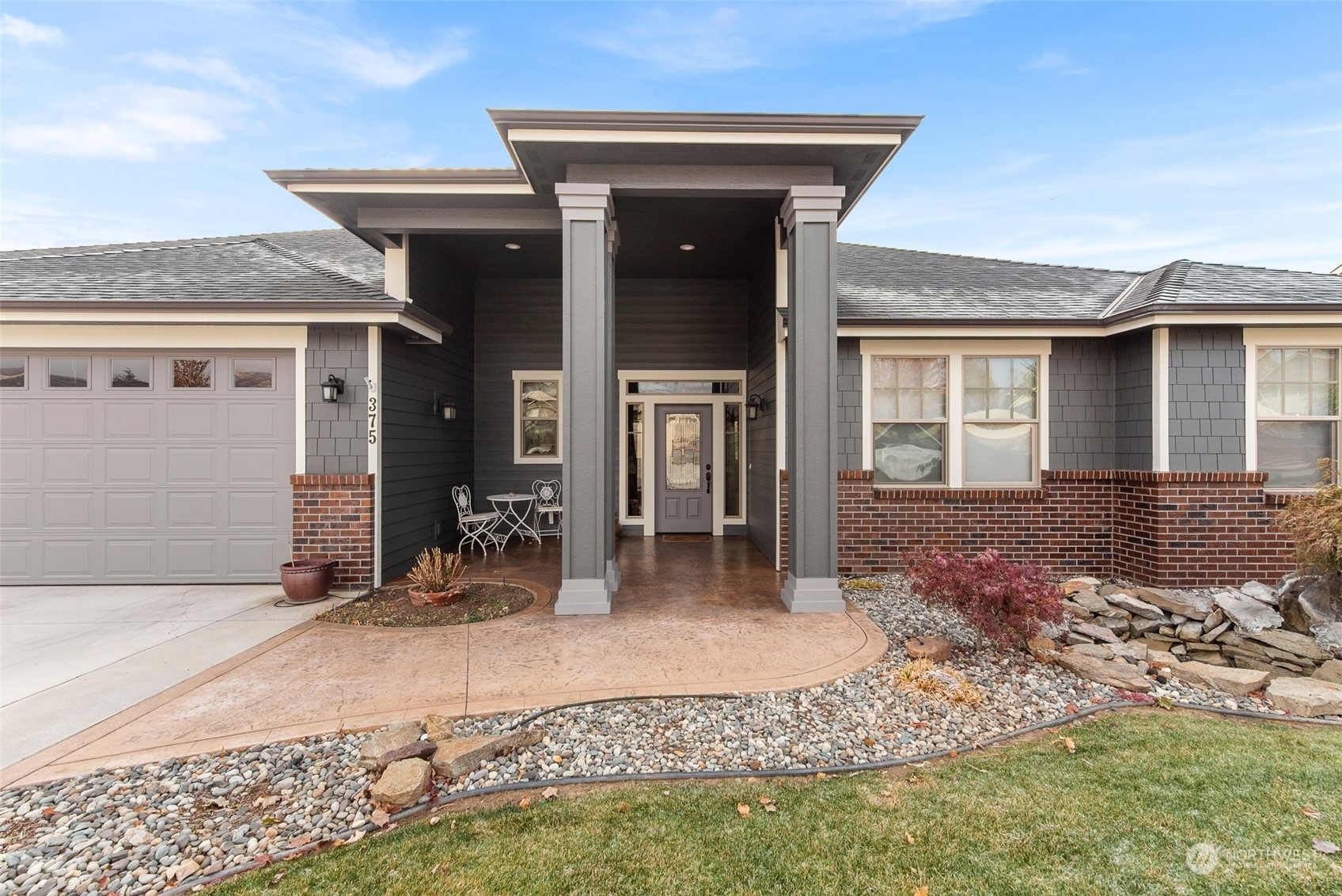 Property Photo: 375 Laurie Drive WA 98801