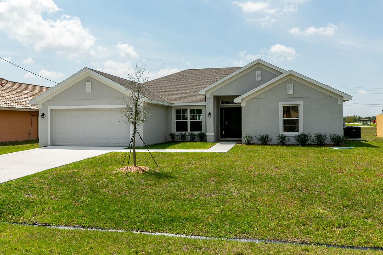 Property Photo: 2001 SW Aquarius Lane FL 34984