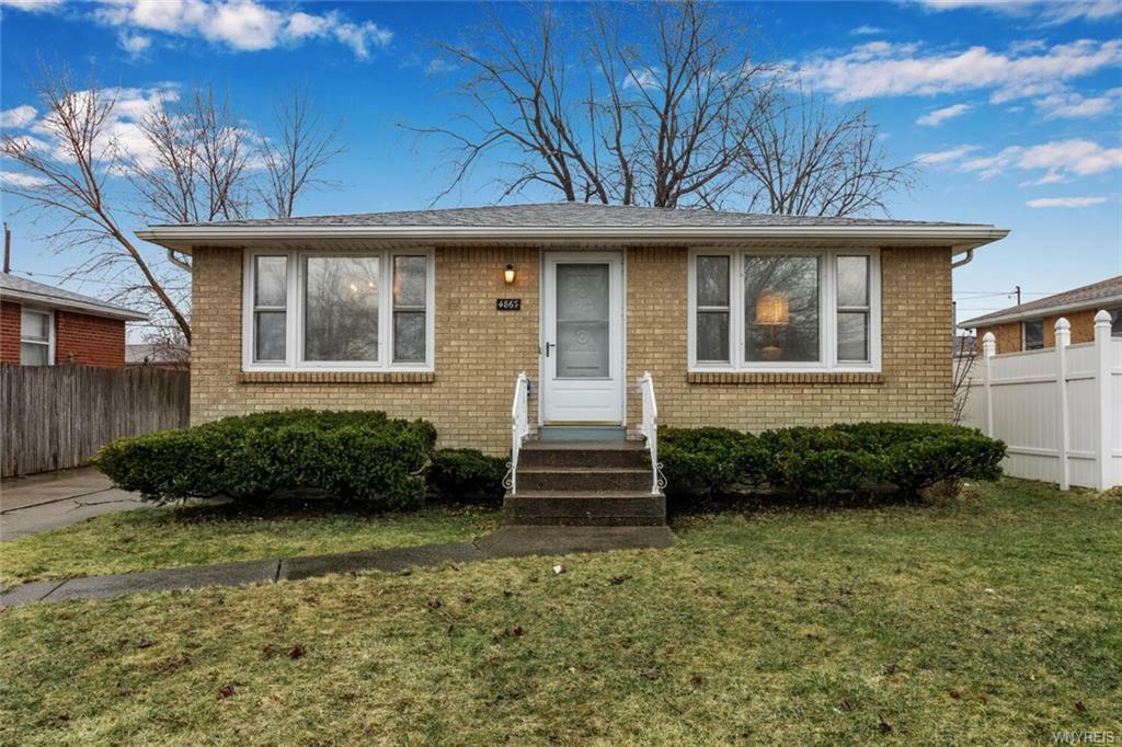 Property Photo: 4867 N Bailey Avenue NY 14226