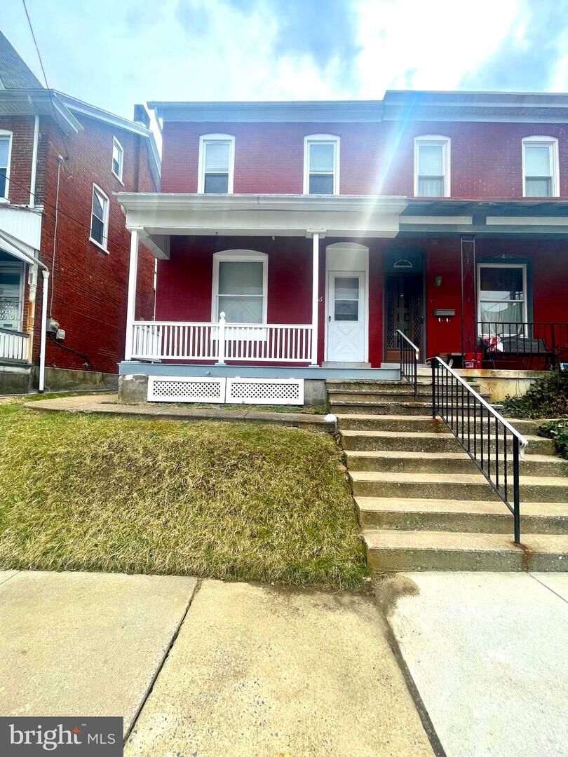 Property Photo:  56 E Locust Street  PA 19522 