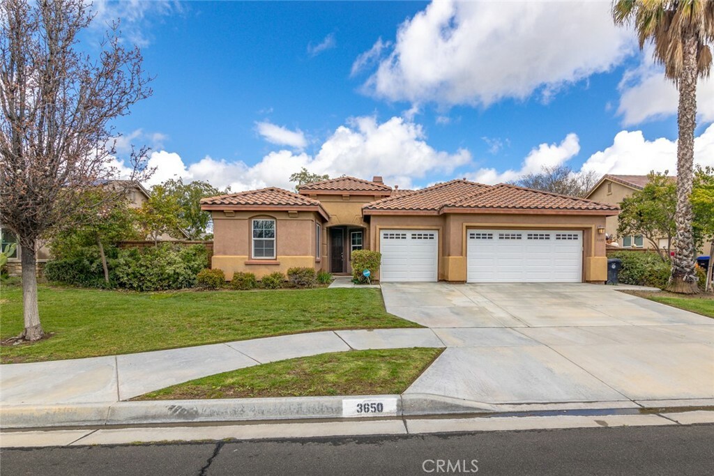 Property Photo:  3650 Sorksbill Drive  CA 92545 