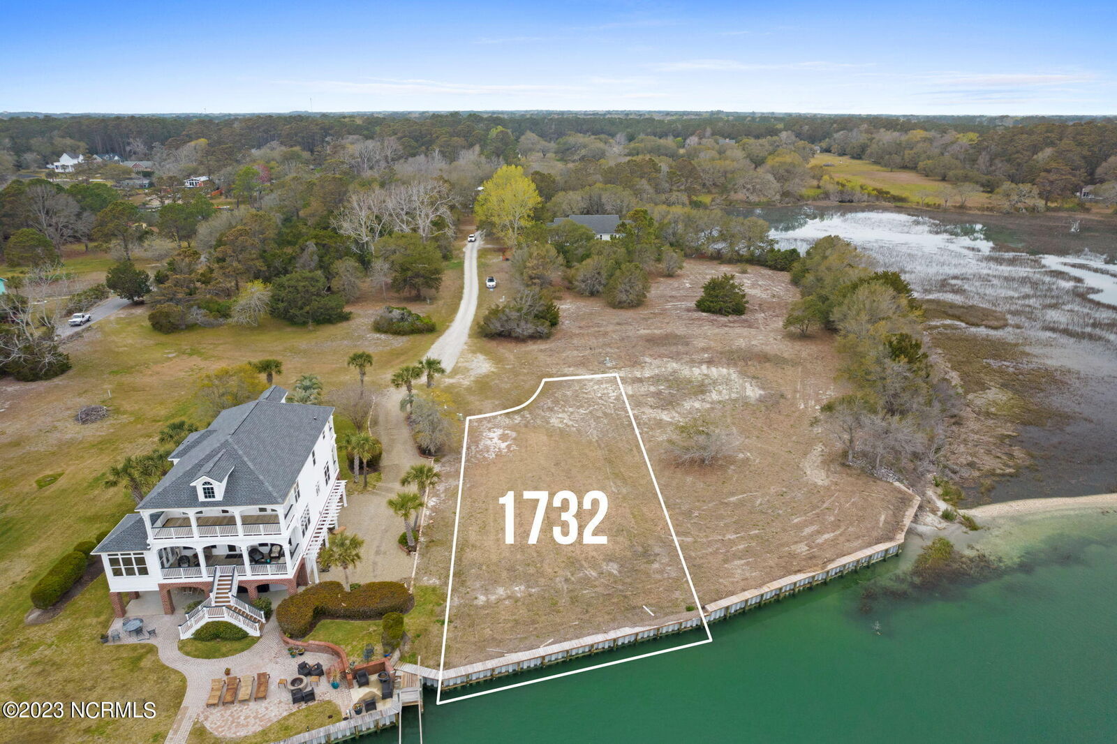 Property Photo: 1732 Long Shore Drive SW NC 28470