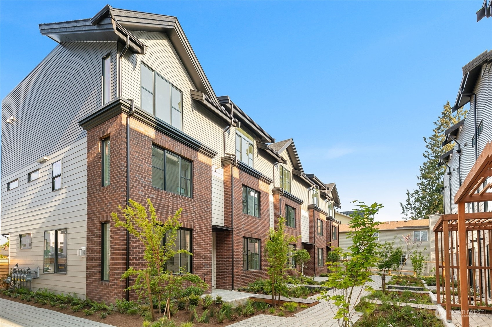 8344 D (Nc-4) 13th Avenue NW  Seattle WA 98117 photo