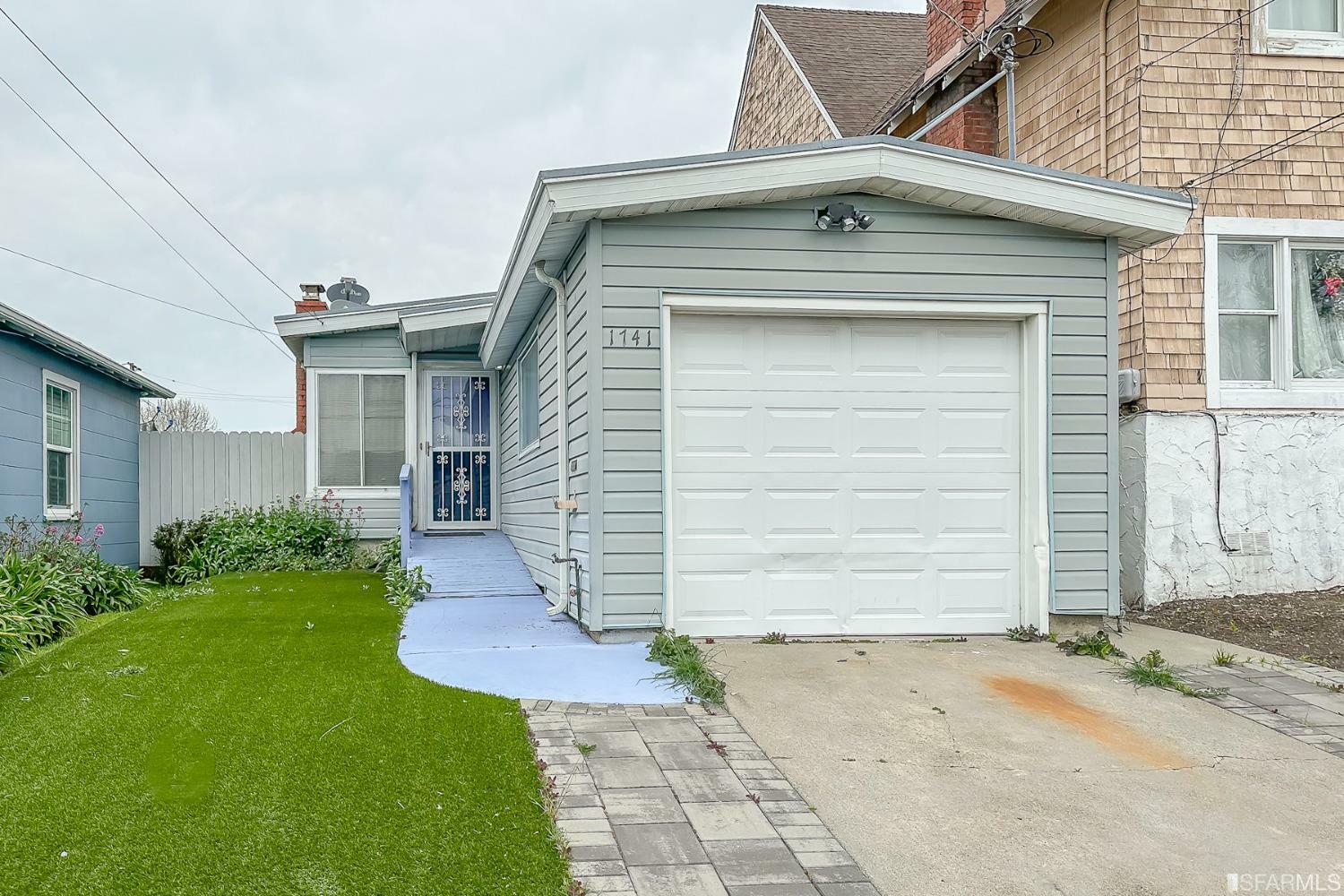 Property Photo:  1741 Gaynor Avenue  CA 94801 