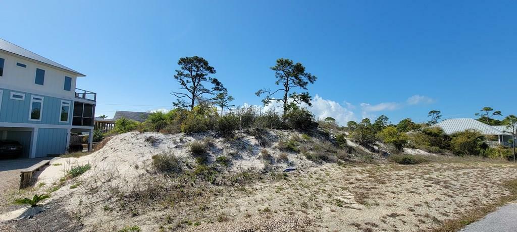 Property Photo:  Lot 17 Mariner Ln  FL 32456 