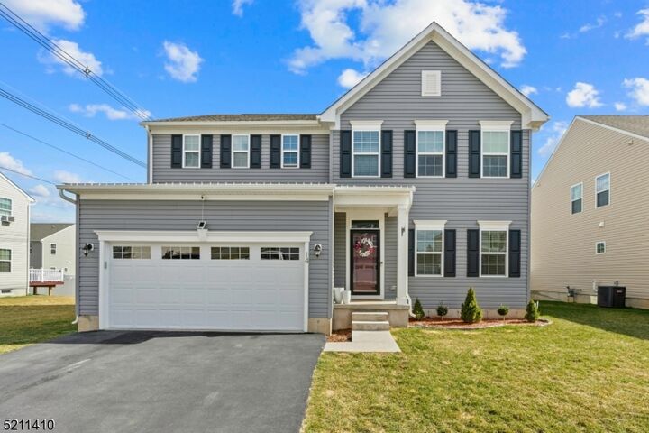 14 Trafalgar Ct  Sparta Twp. NJ 07871 photo